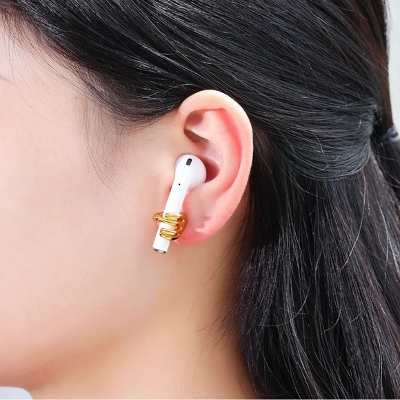 18K White Gold (Rhodium) Plated Anti Loss AirPod Headphone Hand Earrings Holder - Picture 5 of 7